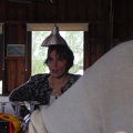 Evelyne avec son chapeau