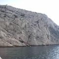 Depuis la "Planète Marseille" nous regardons les grimpeurs sur la falaise de La Voile 